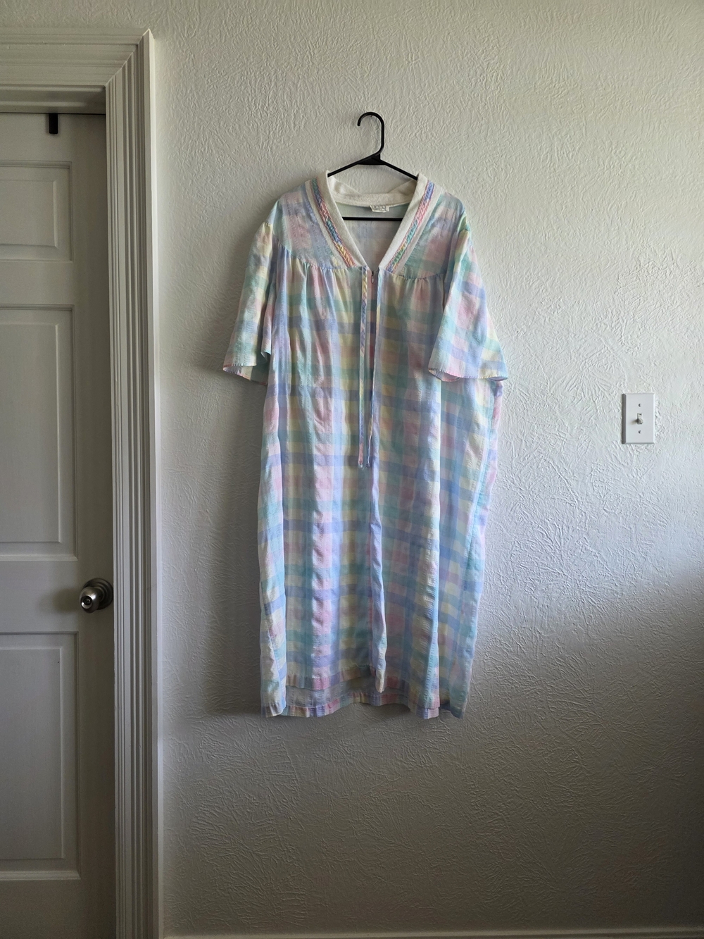 Appel Ṛetro 70s Multicoloured Pastel Plaid Cotton Nightgown Robe